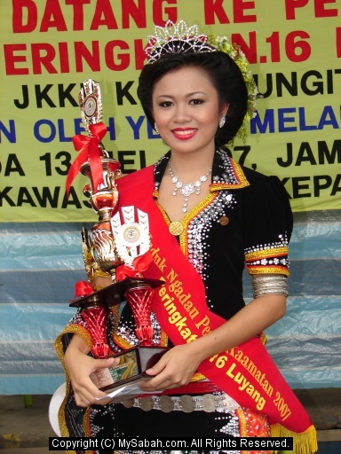 Kaamatan Harvest Festival, Luyang, Sabah, Malaysia/luyang-adsc00195