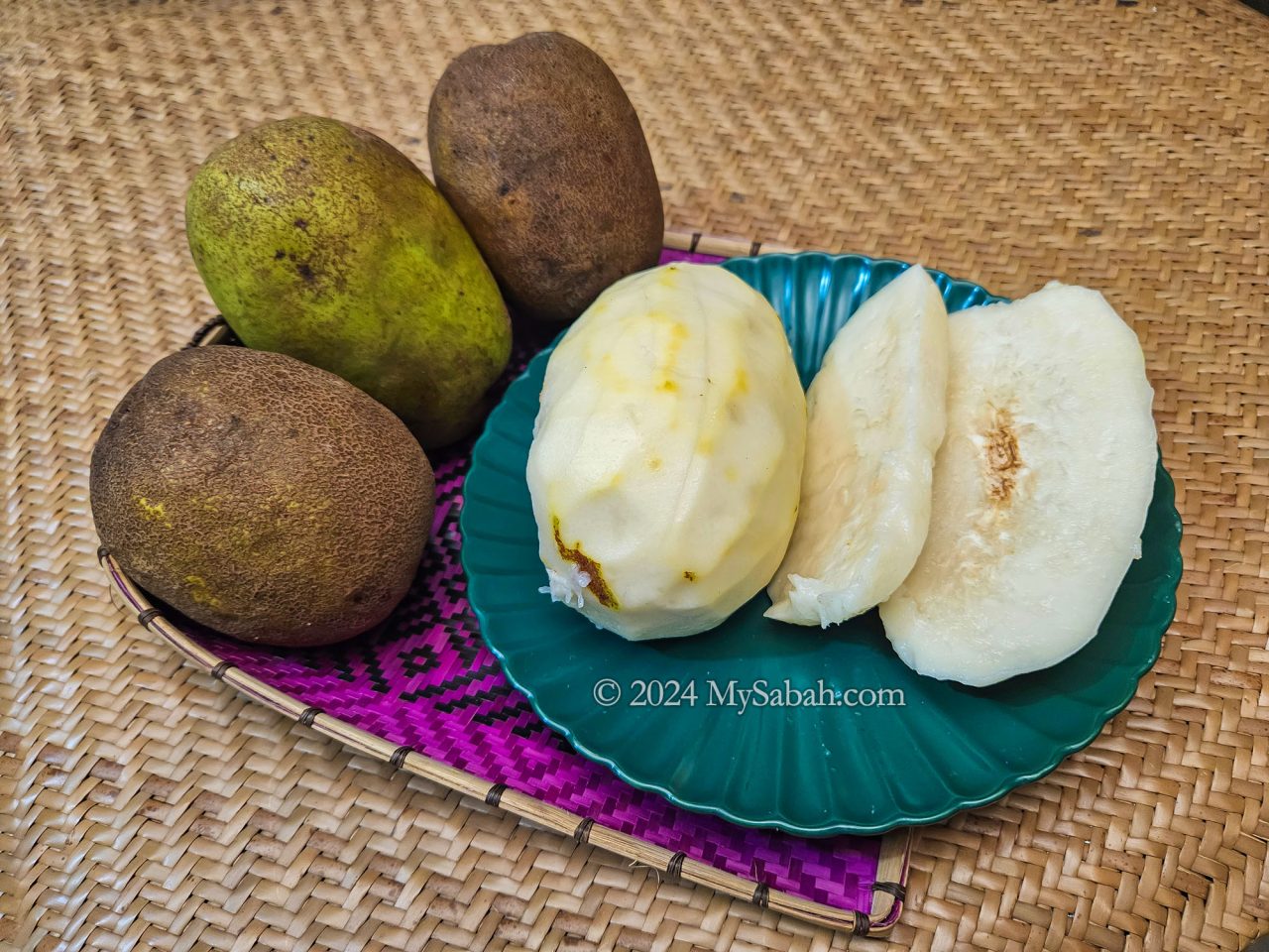 Beluno fruits served on plate