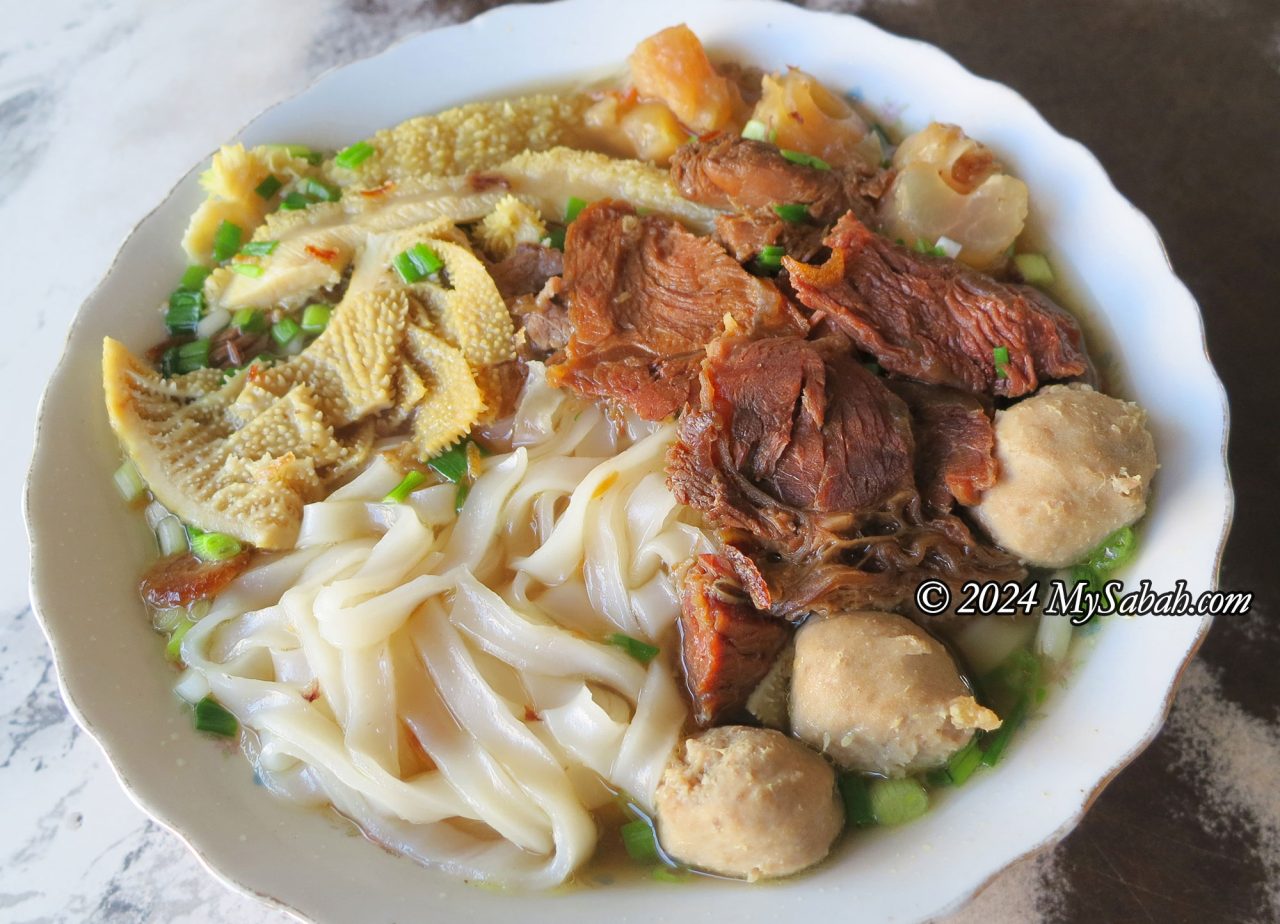 Ngiu Chap (Beef Noodle) of Kedai Cheng Wah (精华冰室)